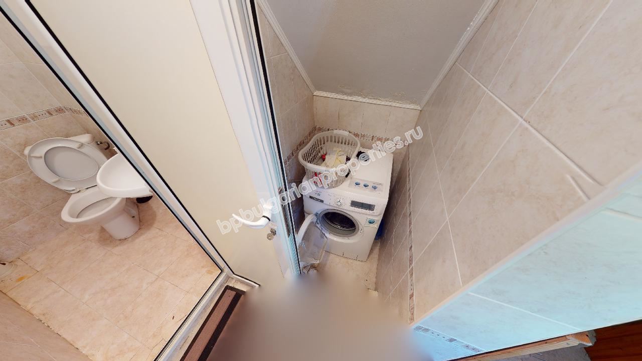 Two-storey house with three bedrooms and a swimming pool close to the city of Burgas and the sea