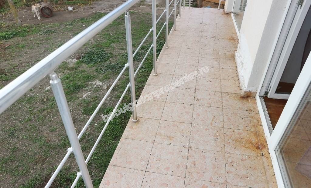 New one-storey house with a plot close to Burgas