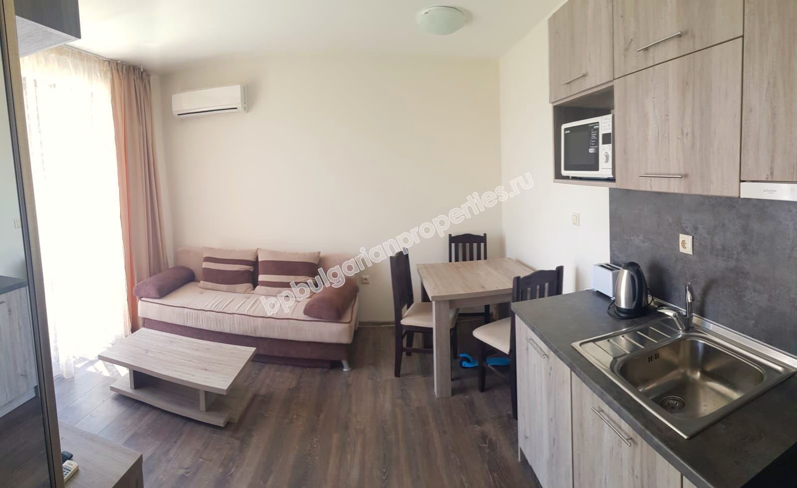 Furnished one-bedroom apartment in a park area of Sunny Beach