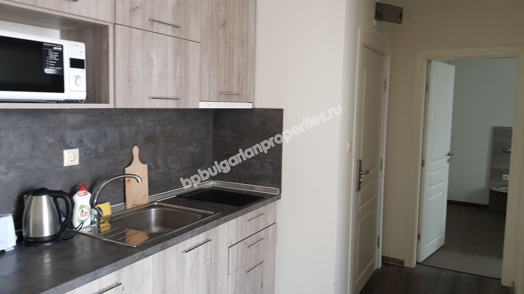 Furnished one-bedroom apartment in a park area of Sunny Beach