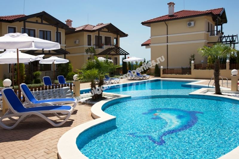 Two-storey villa with sea view in a gated complex with a swimming pool