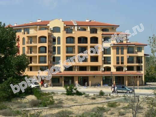 Luxury apartments for sale - first line to the sea in Sunny Beach resort