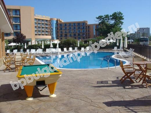 Luxury apartments for sale - first line to the sea in Sunny Beach resort