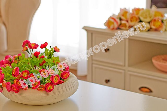 Luxury houses for sale in a village complex close to the sea in the resort Kosharitsa