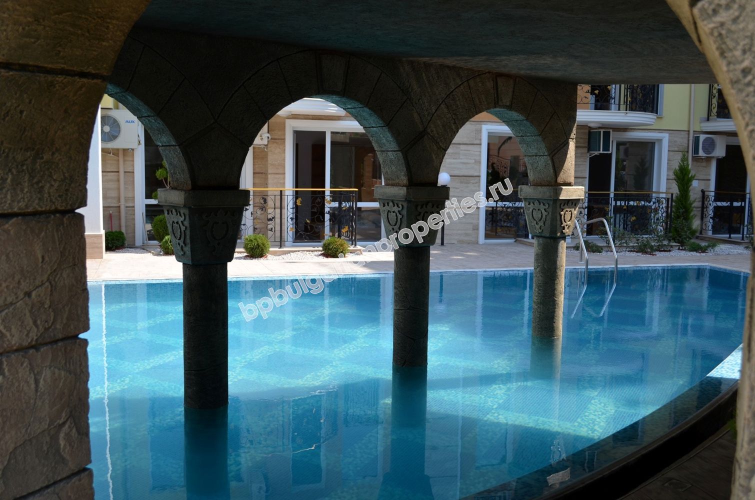 Luxury furnished apartments for sale in the resort Sunny Beach