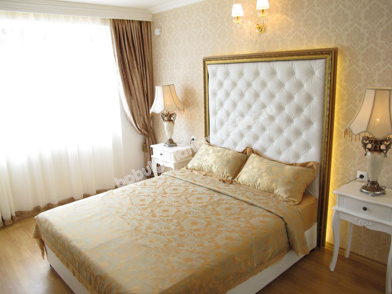 Luxury apartments for sale in the resort Sunny Beach