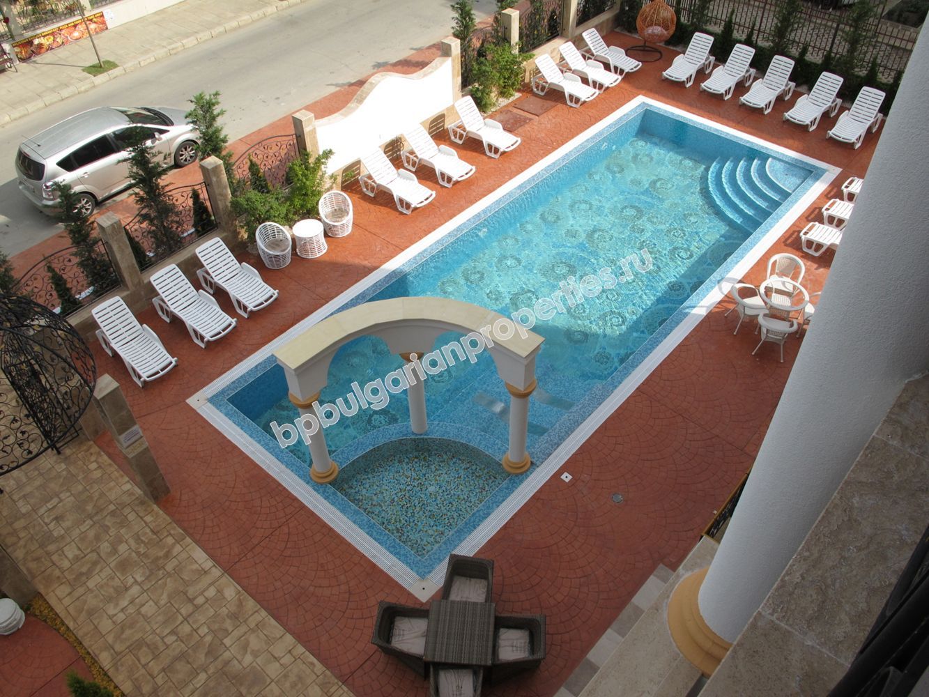 Luxury apartments for sale in the resort Sunny Beach