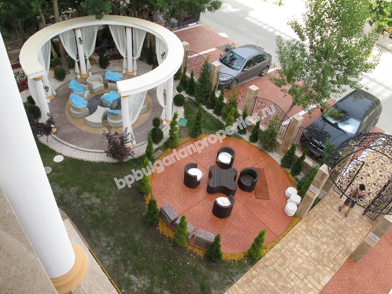 Luxury apartments for sale in the resort Sunny Beach