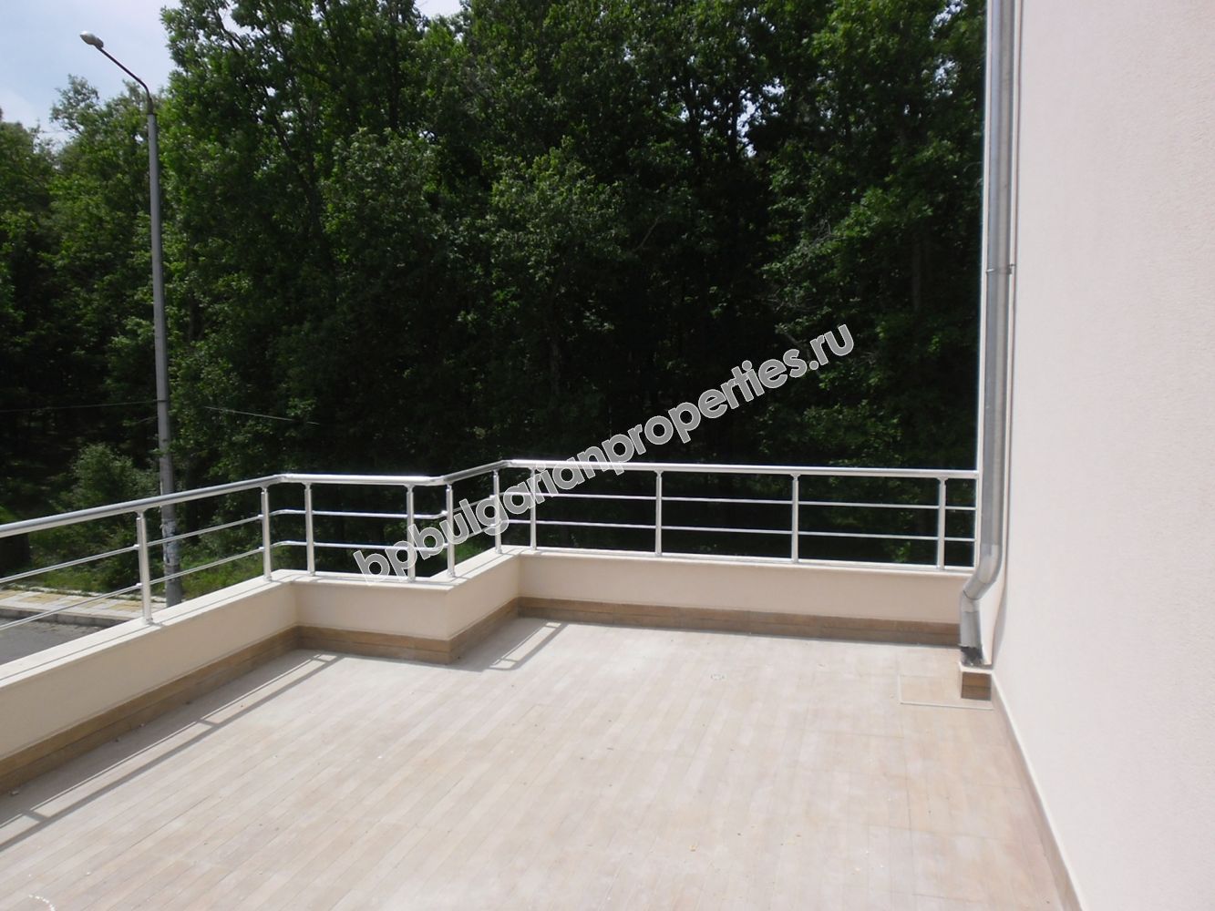 Luxury apartments for sale in the resort Kiten