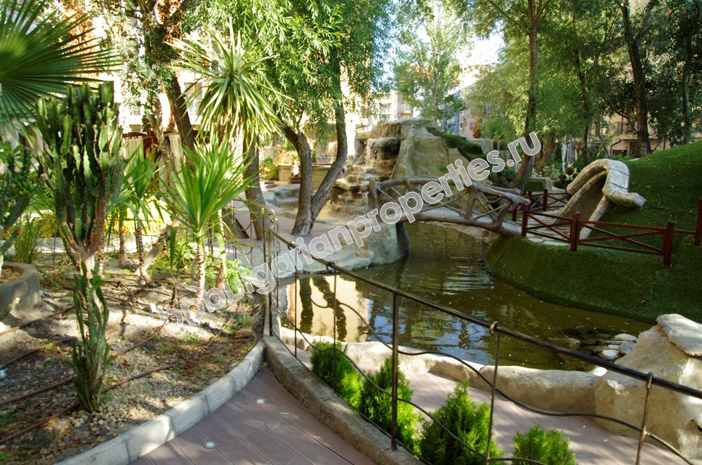 Luxury apartments close to the beach for sale in the resort Sunny Beach