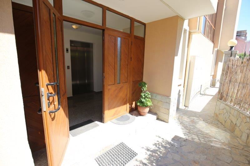 Luxury one-bedroom apartment for sale in the resort Ravda