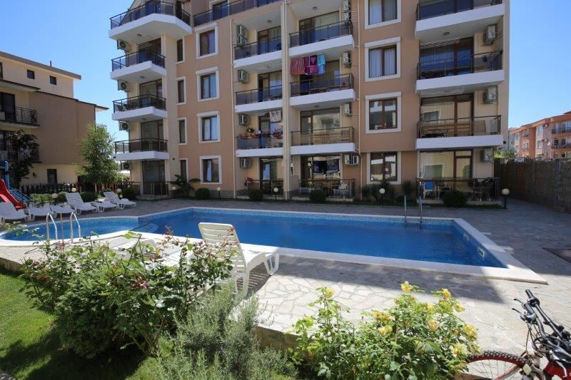 Luxury one-bedroom apartment for sale in the resort Ravda