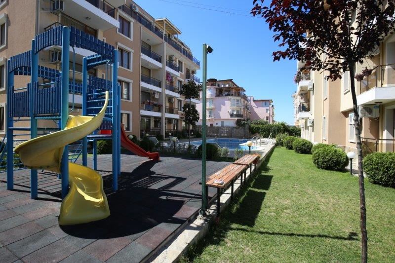 Luxury one-bedroom apartment for sale in the resort Ravda