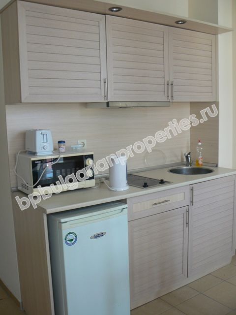 Studio for sale on the first line to the sea in the resort Sunny Beach