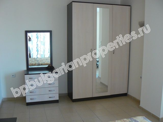 Studio for sale on the first line to the sea in the resort Sunny Beach