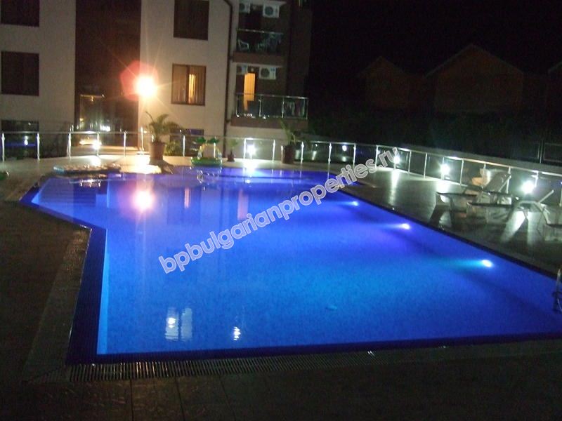 Apartments for sale in a new beachfront complex in the resort Sinemorets