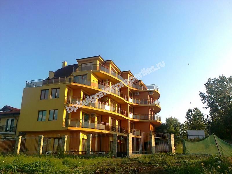 Luxury frontline apartments for sale in the resort Ahtopol