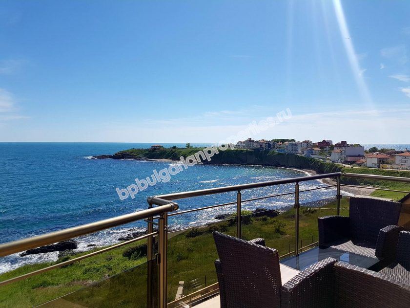 Luxury frontline apartments for sale in the resort Ahtopol